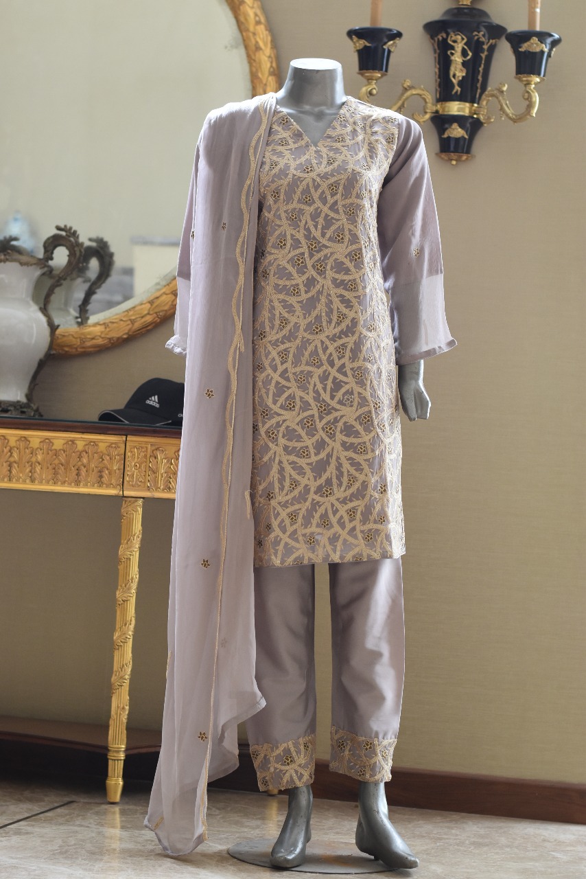 Pakistani Fancy Dresses with Prices 1 Pakistani Fancy Dresses with Prices 1